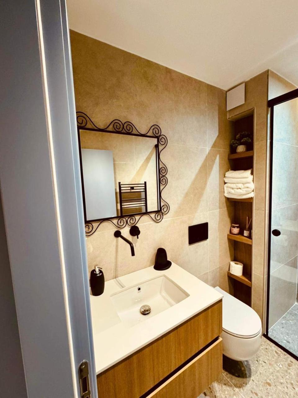 Lili'S Tirana Center Apartments 外观 照片